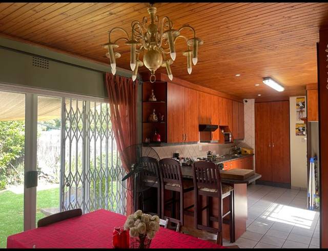 4 BEDROOM HOUSE FOR SALE IN VANDERBIJLPARK SE 2